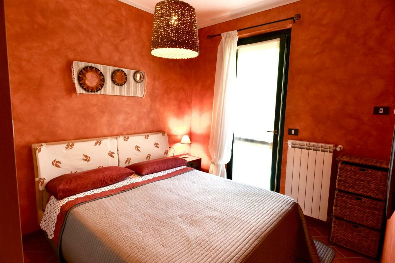 Holiday Apartment Albachiara Tavernola Bergamasca Ngoại thất bức ảnh